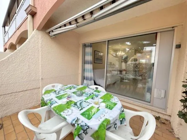 아파트 T2 Situe Proche De La Terrasse Parking Prive 4popl8 르발카레스
